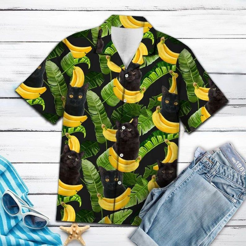 Choose from the many styles and colors to find your favorite Hawaiian Shirt below 7