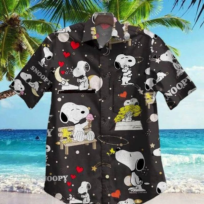 Consider buying a Hawaiian shirt to have a casual and comfortable look 41