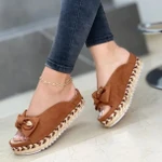 WOMEN'S FASHION THICK-SOLED HAND-WOVEN SLIPPERS