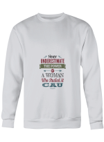 CAU Woman Never Underestimate Power Woman Studied At CAU T shirts for men and women