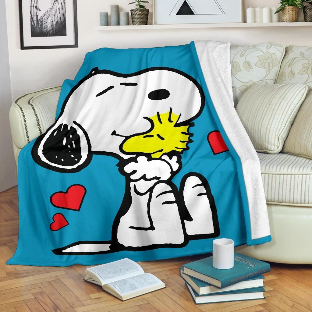 Snoopy hug Woodstock Fleece Blanket, Premium Comfy Sofa Throw Blanket Gift H99