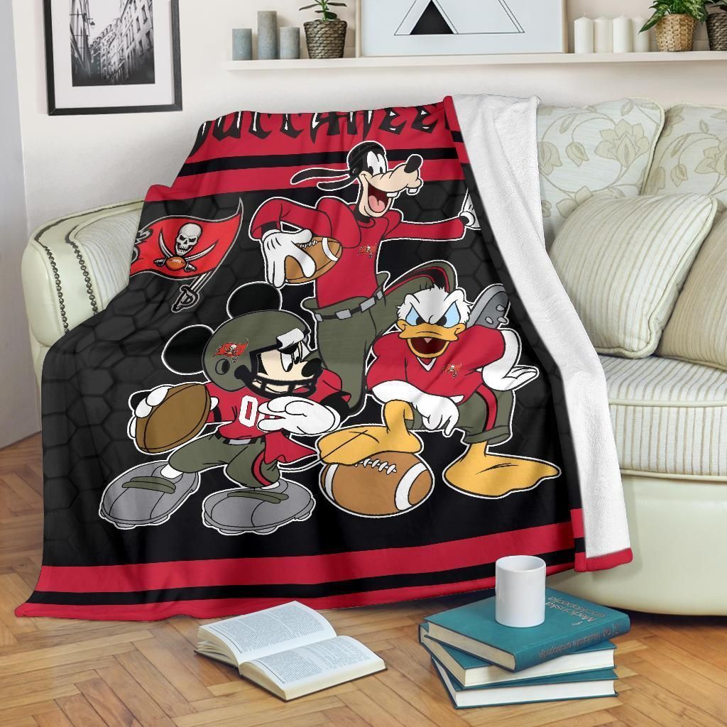 Disney Tampa Bay Buccaneers NFL Fleece Blanket Gift For Fan, Premium Comfy Sofa Throw Blanket Gift H99