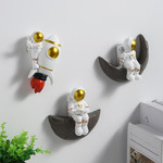 Nordic Space Aerospace 3D Children'S Room Living Room Wall Decoration Astronaut Figurines Bedside Wall Hanging Sculpture Statue