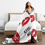 Kiss Me Lips Throw Blanket Valentine's Day Birthday Blanket Flannel Fleece Super Soft Plush Bed Throw for Couch Sofa Living Room