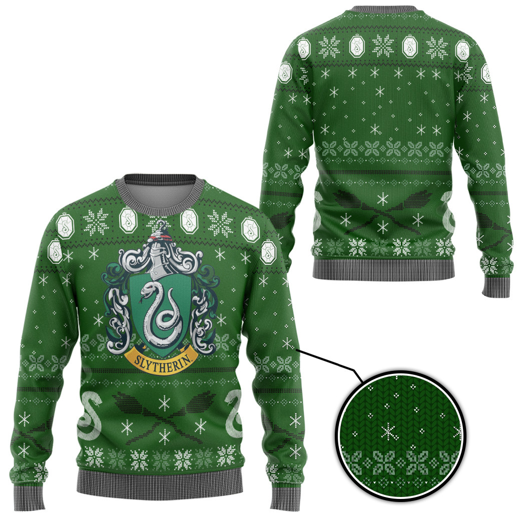 Classic and stylish Christmas sweaters 33