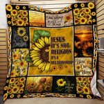 Bc - Find God In A Sunflower Quilt Blanket
