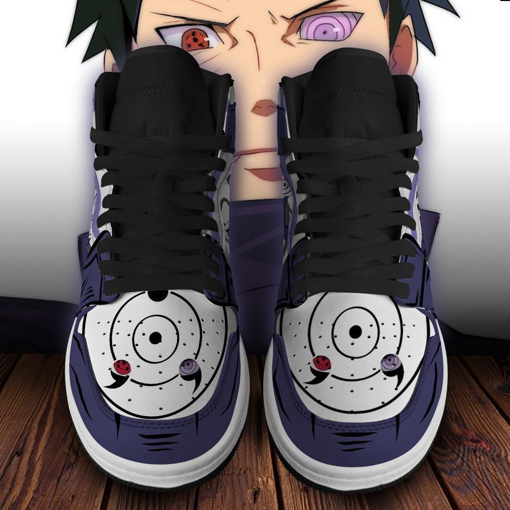 Choose for yourself a custom shoe or are you an Anime fan 39