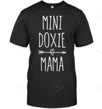 Miniature Dachshund Mom Cute Mini Doxie Mama Men Tank Top V-Neck T-Shirt
