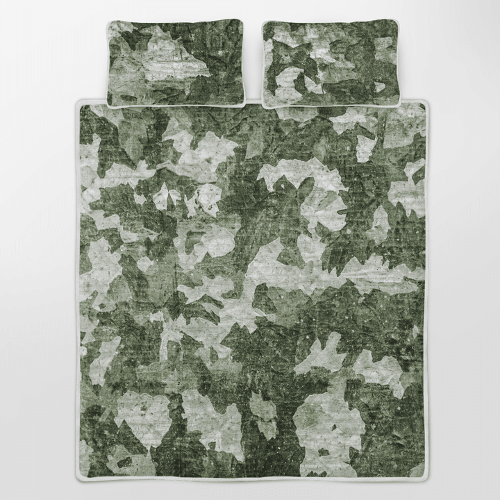 Awe-inspiring Camo Designer Quilt Bedding Sets Made Of High-Grade Polyester And Cotton