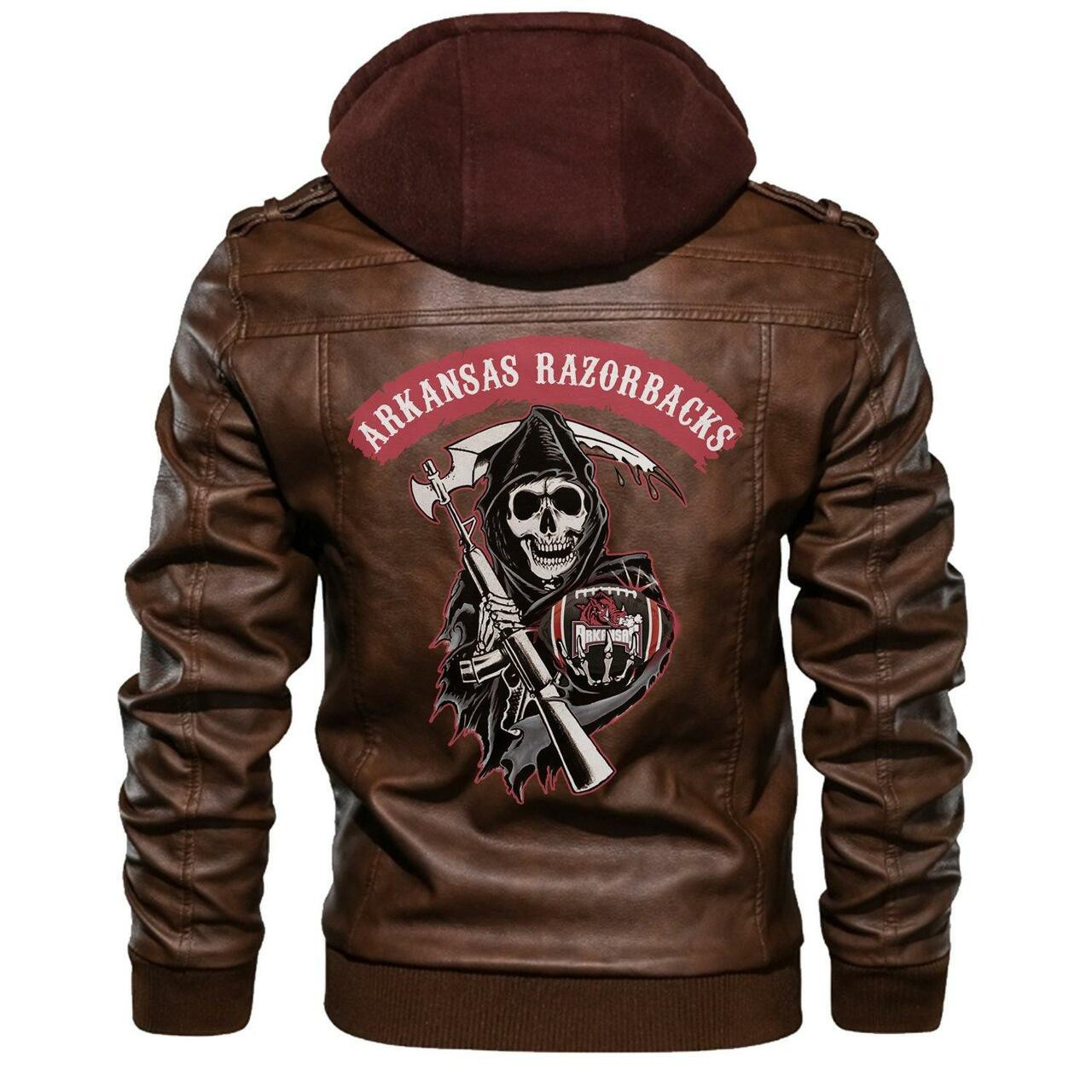 Top leather jacket Sells Best on Techcomshop 123
