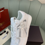 Valentino Casual Shoes For Men #950339
