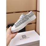 Givenchy Casual Shoes For Men #891164
