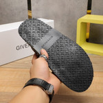 Givenchy Slippers For Men #914272