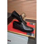 Prada Leather Shoes For Men #917978