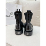 Givenchy Boots For Women #889737