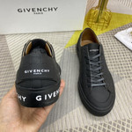 Givenchy Casual Shoes For Men #933750