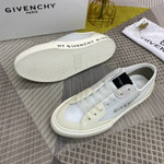 Givenchy Casual Shoes For Women #933735