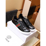 Versace Casual Shoes For Men #937438