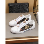 Versace Casual Shoes For Men #779359