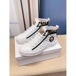 Versace High Tops Shoes For Men #932460