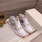 Versace High Tops Shoes For Men #898872