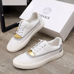 Versace Casual Shoes For Men #910178