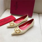 Valentino Flat Shoes For Women #814363