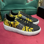 Versace Casual Shoes For Men #916294