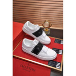 Valentino Casual Shoes For Men #487471