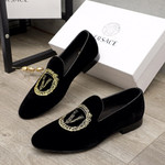 Versace Leather Shoes For Men #934105