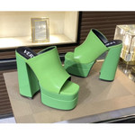 Versace Slippers For Women #958915