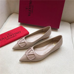 Valentino Flat Shoes For Women #814368
