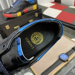 Versace Casual Shoes For Men #956553
