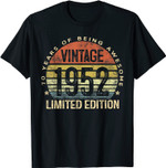 70 Year Old Gifts Vintage 1952 Limited Edition 70th Birthday T-Shirt