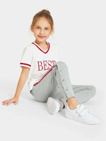 Girls Striped And Letter Graphic Top And Buttoned Pants Set
