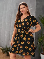 Women Plus Sunflower Print Knot Side Dress