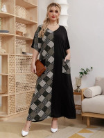 Women Plus Geo Print Patched Pocket Dolman Sleeve Tunic Dress