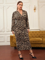 Women Plus Leopard Print Lantern Sleeve Ruched Side Bodycon Dress