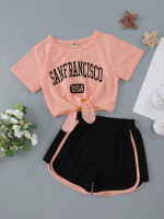 Toddler Girls Letter Graphic Knot Tee & Shorts