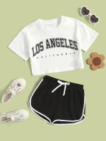 Toddler Girls Letter Graphic Top & Dolphin Shorts
