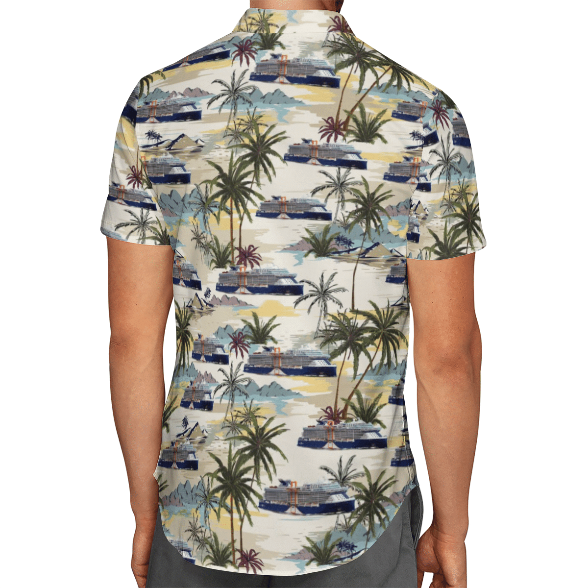 Going to the beach with a quality shirt 50