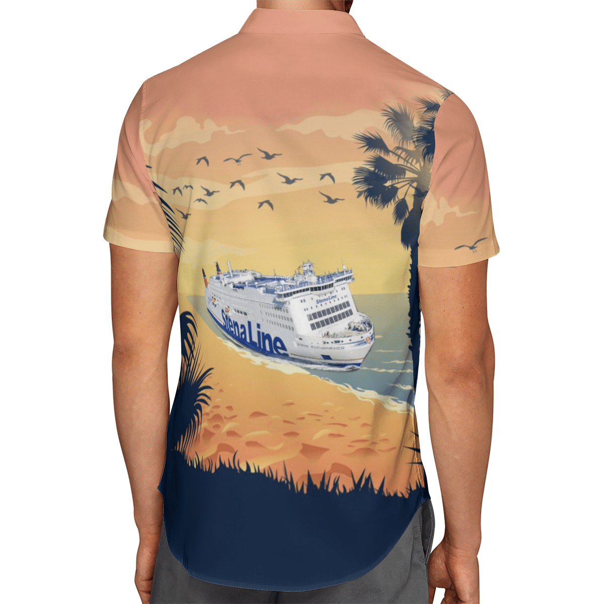Going to the beach with a quality shirt 114
