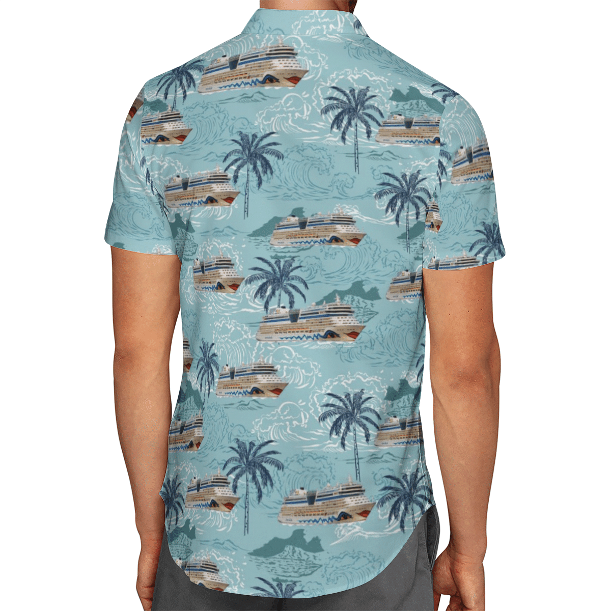 Going to the beach with a quality shirt 132