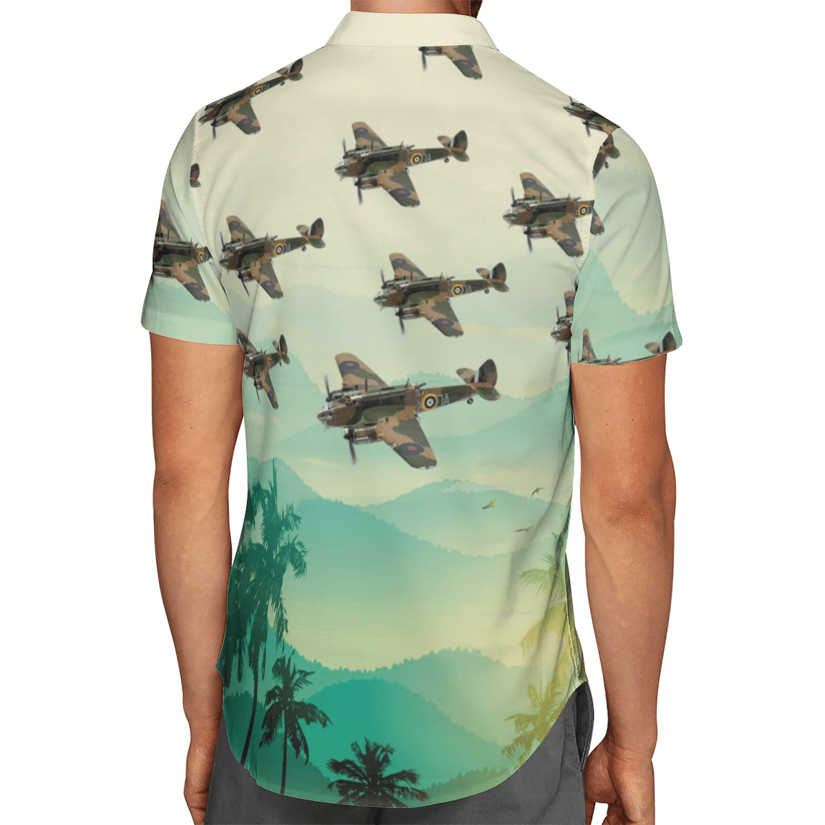 Going to the beach with a quality shirt 156