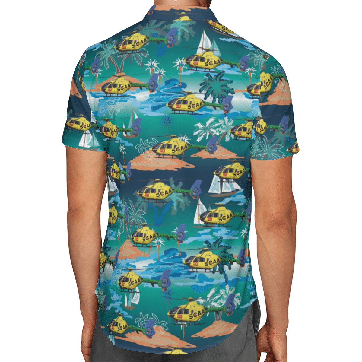 Going to the beach with a quality shirt 178