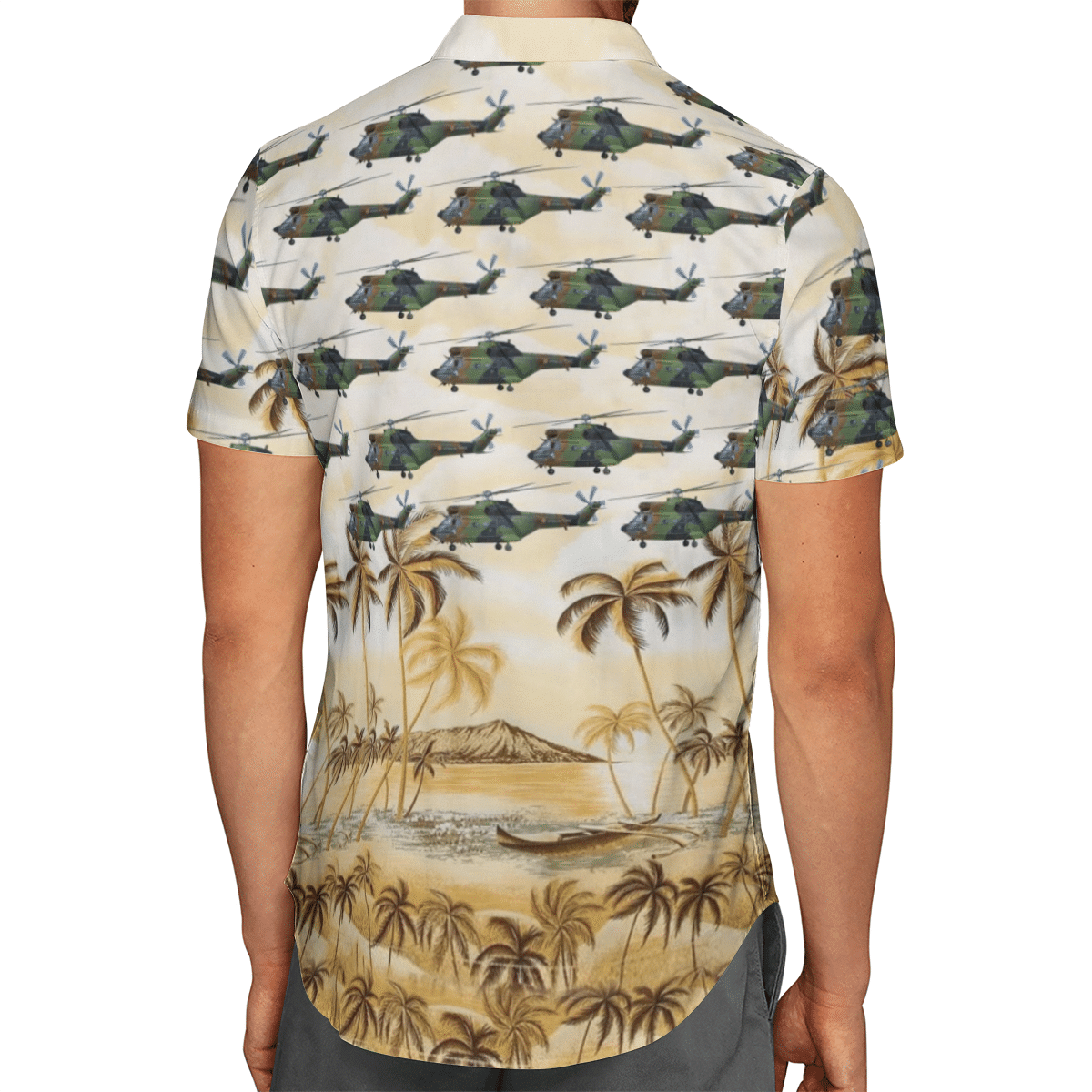 Going to the beach with a quality shirt 185