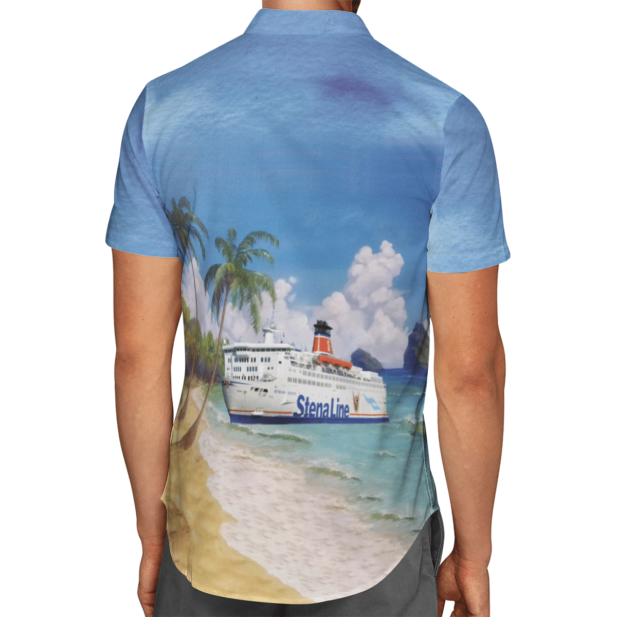 Going to the beach with a quality shirt 166