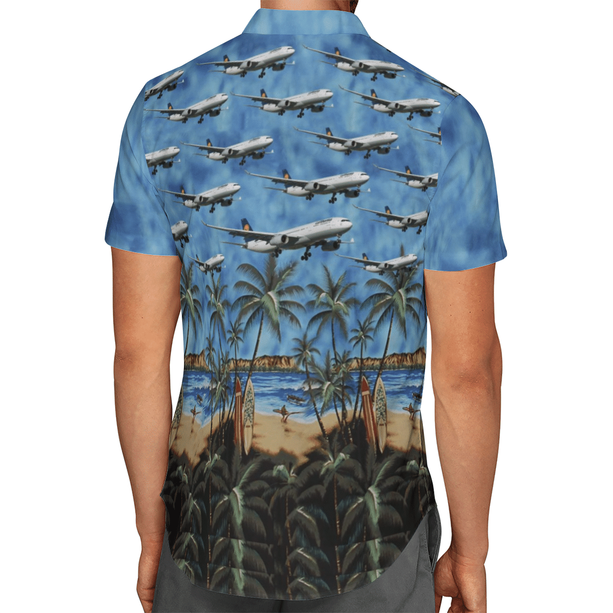 Going to the beach with a quality shirt 233