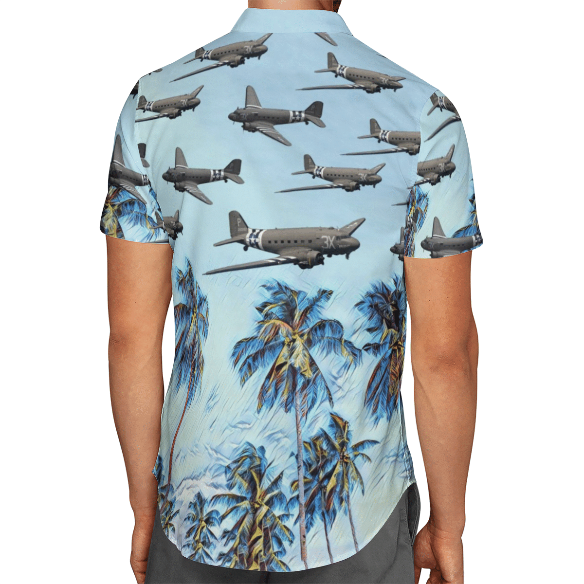 Going to the beach with a quality shirt 210