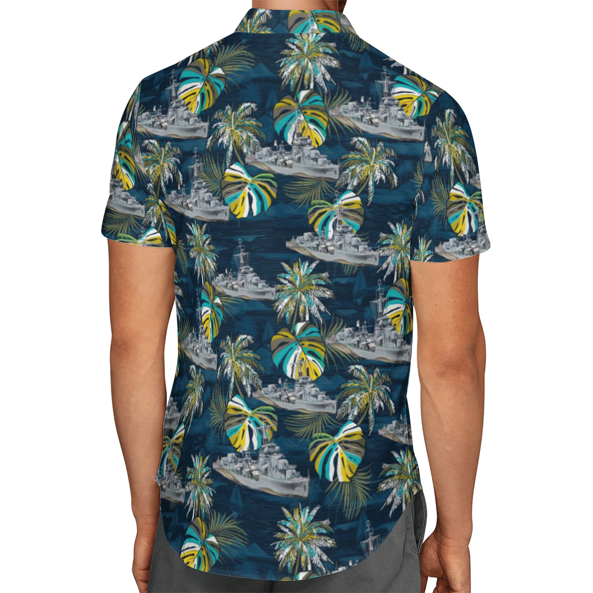 Going to the beach with a quality shirt 234